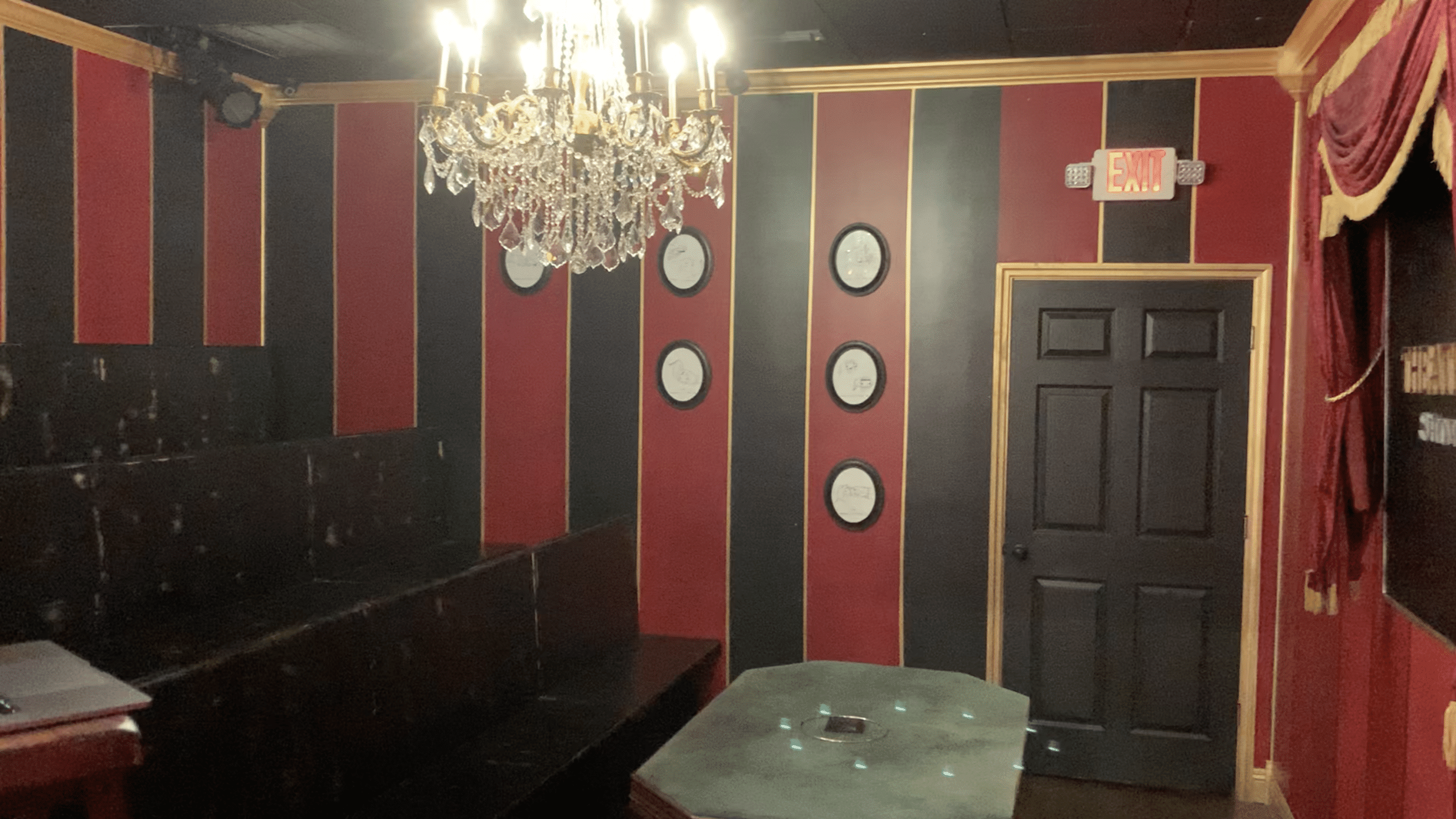 The Great Magic Hall Parlor Seating in Kissimmee, Florida